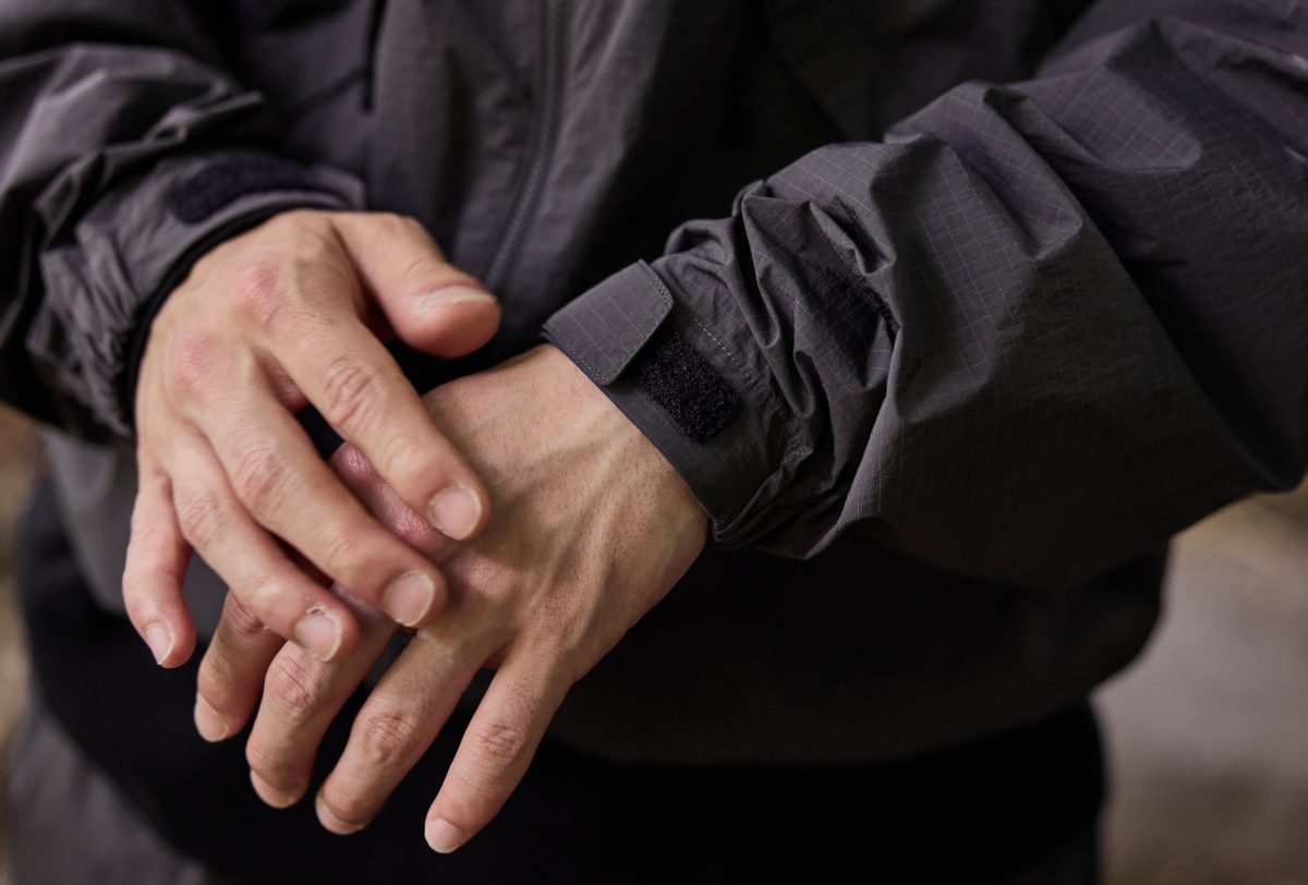 【ゴールドウイン×アークネッツ】都会にも自然にも溶け込むセットアップ！春夏で人気を博した別注パンツもさらに都会的に進化