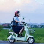 最大航続距離は60kmで通勤や通学にも十分使える