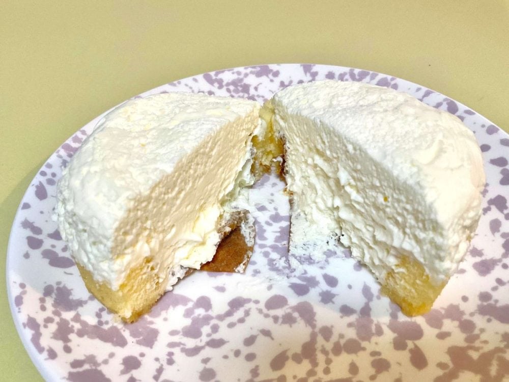 ローソン、盛りすぎ！プレミアムロールケーキ