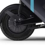 扱いやすいインホイールモーターを搭載し、交換式バッテリー「Honda Mobile Power Pack e:（モバイルパワーパック イー）」を採用する