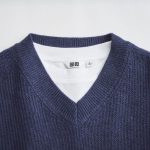 インナーにはクルーネックのTシャツが合いそう