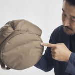 円形の底生地が使われている