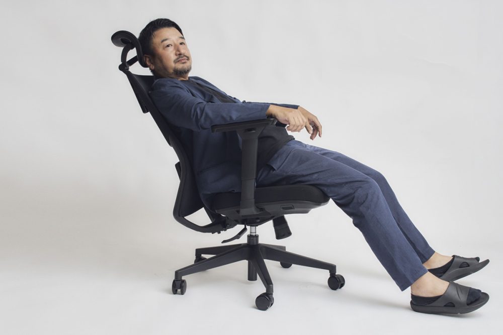 ロッキングチェアのように身体全体を横にできる