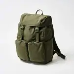 第2位　「ユニクロvsワークマンvs無印良品」神コスパな大容量バッグ降臨！“工夫が詰まった”6000円以下のすごいリュックを徹底比較