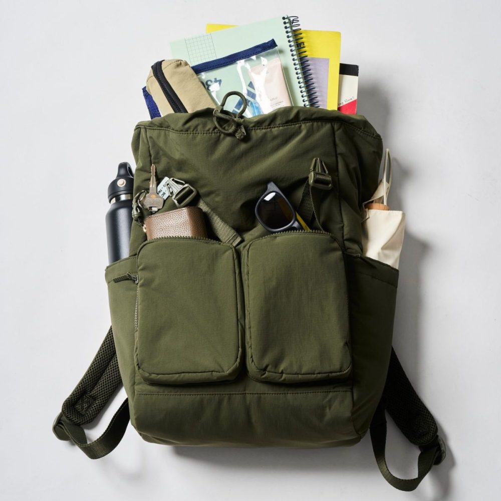 第2位　「ユニクロvsワークマンvs無印良品」神コスパな大容量バッグ降臨！“工夫が詰まった”6000円以下のすごいリュックを徹底比較