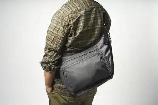 ワークマン「この実力で1,900円は凄すぎる」一軍バッグ、“完売→再入荷”を繰り返す話題作ほか【ショルダーバッグの人気記事ランキングベスト3】（2025年10月版）