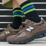 第3位 「ニューバランスの絶妙スニーカー」秋の足元を支える万能な一足、最新“2002R”をエディターが試し履きレビュー