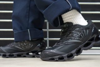 【GORE-TEXで無敵】機能美とデザインが絶妙！ミズノの本気スニーカー「WAVE PROPHECY LS GTX」をエディターが試し履きレビュー