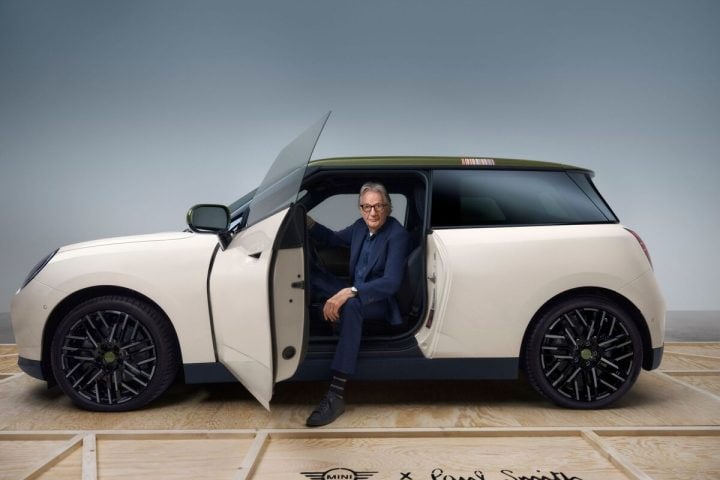 【英国2大ブランドのすごいコラボ】「PaulSmith×MINI」が遊び心満載!オシャレすぎるMINICooperの電動自動車
