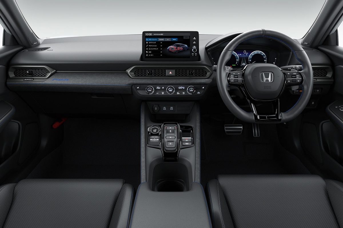 ベースはシビックだが、インパネデザインはシビックとは違うプレリュードオリジナル