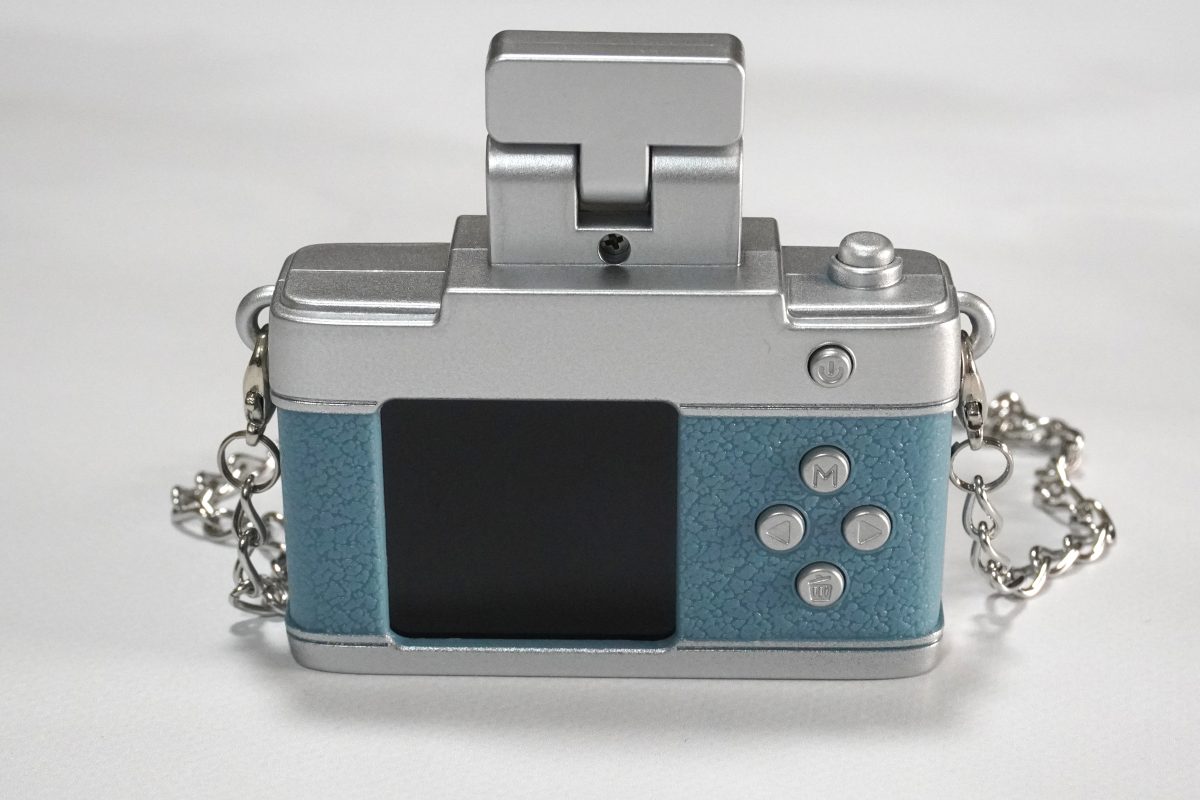 スリーコインズ
ミニトイカメラ
