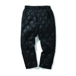ホワイトマウンテニアリング×タイオン「10th Anniv. Light Down Pants」￥19,800／3色展開（ブラック、ホワイト、パープル）