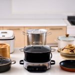 8つの調理方法と8個の調理器具の機能を集約した万能クッカー