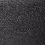 ニュージーランド産のカーフ原皮をイタリアの名門タンナーINCAS社でクローム鞣しを施した高級カーフ