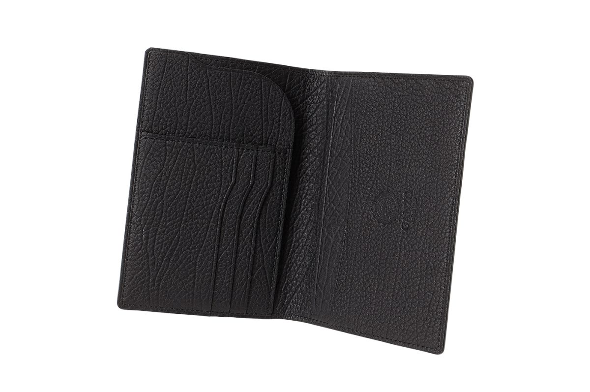 ガンゾ「パスポートケース」￥31,900