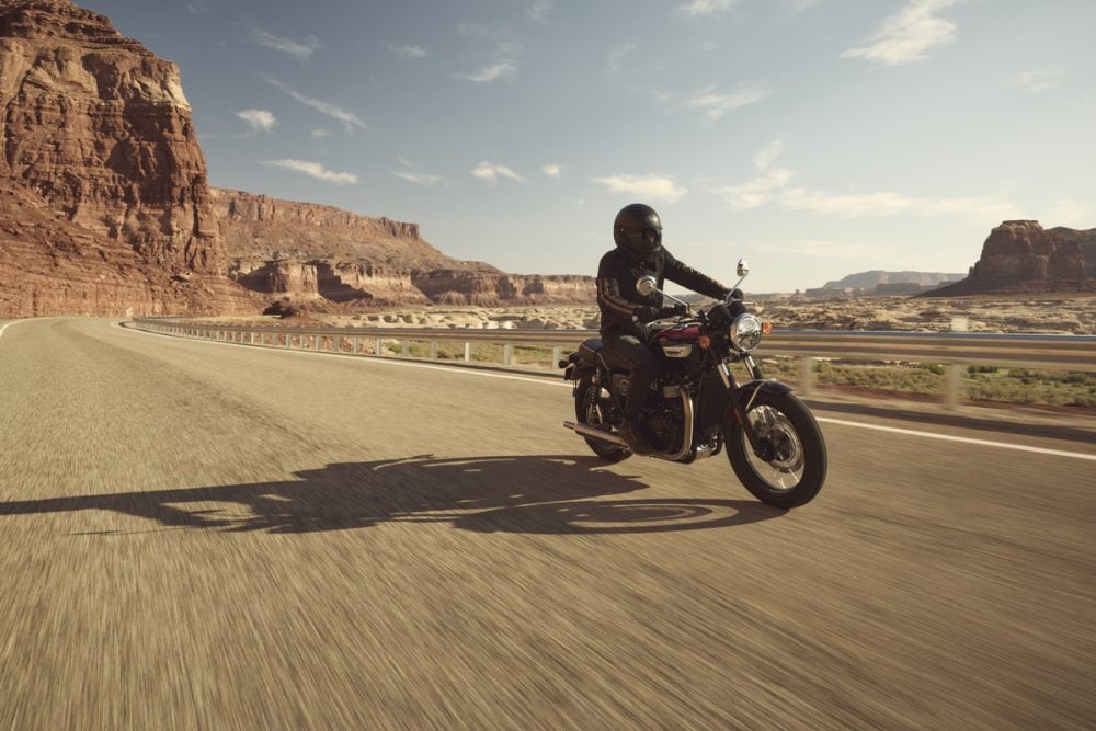 新型T100のメーカー希望小売価格は¥1,359,000～