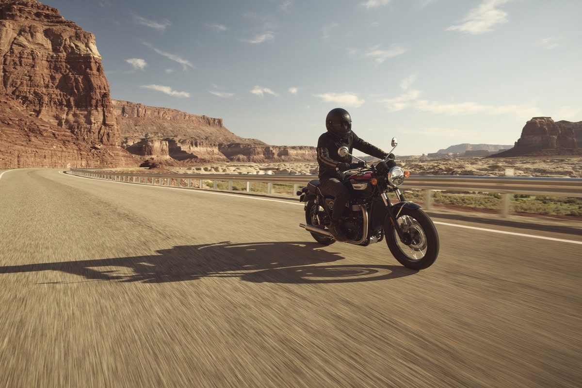 新型T100のメーカー希望小売価格は¥1,359,000～