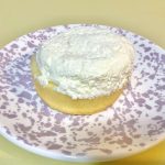 ローソン、盛りすぎ！プレミアムロールケーキ