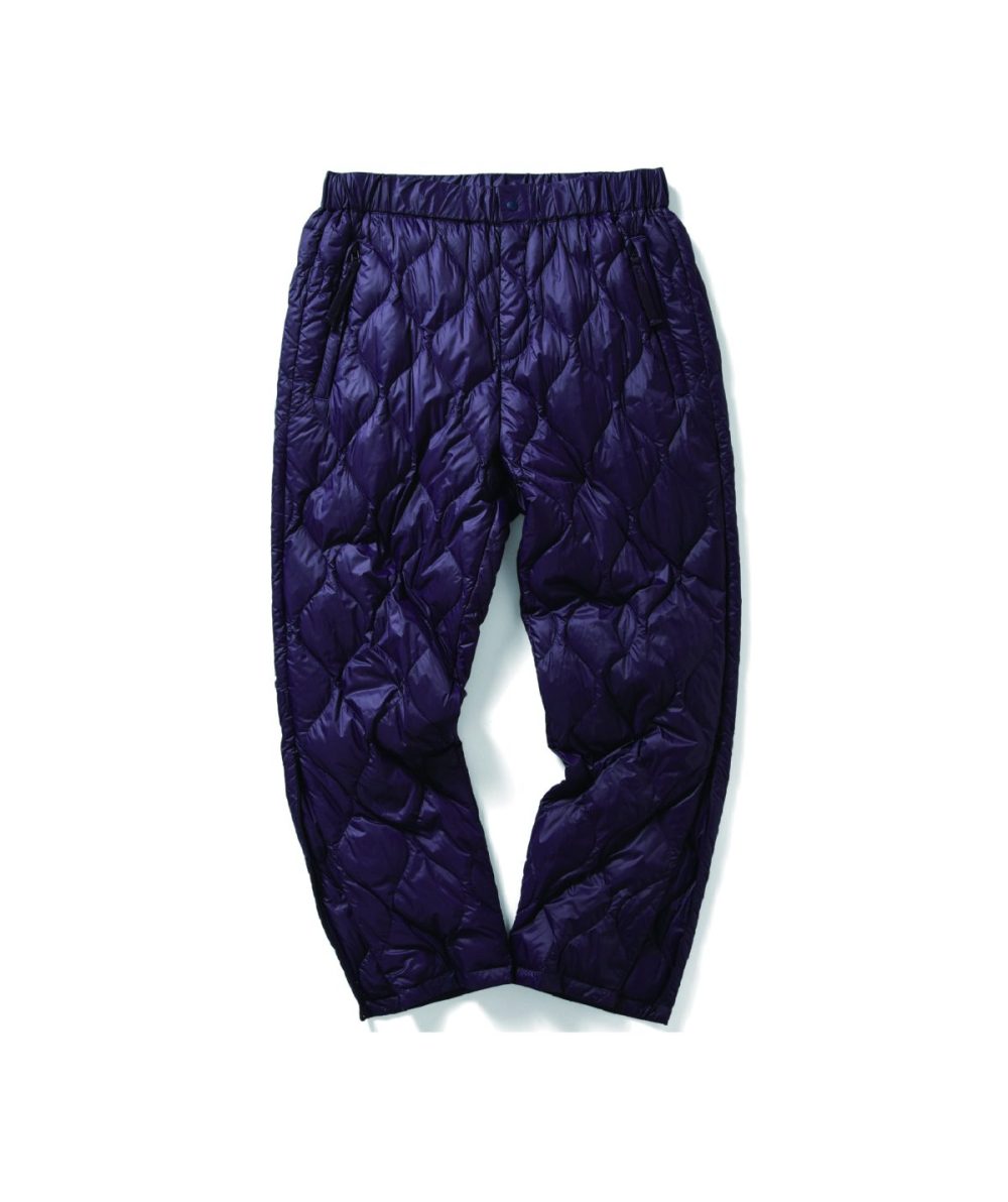 ホワイトマウンテニアリング×タイオン「10th Anniv. Light Down Pants」￥19,800／3色展開（ブラック、ホワイト、パープル）