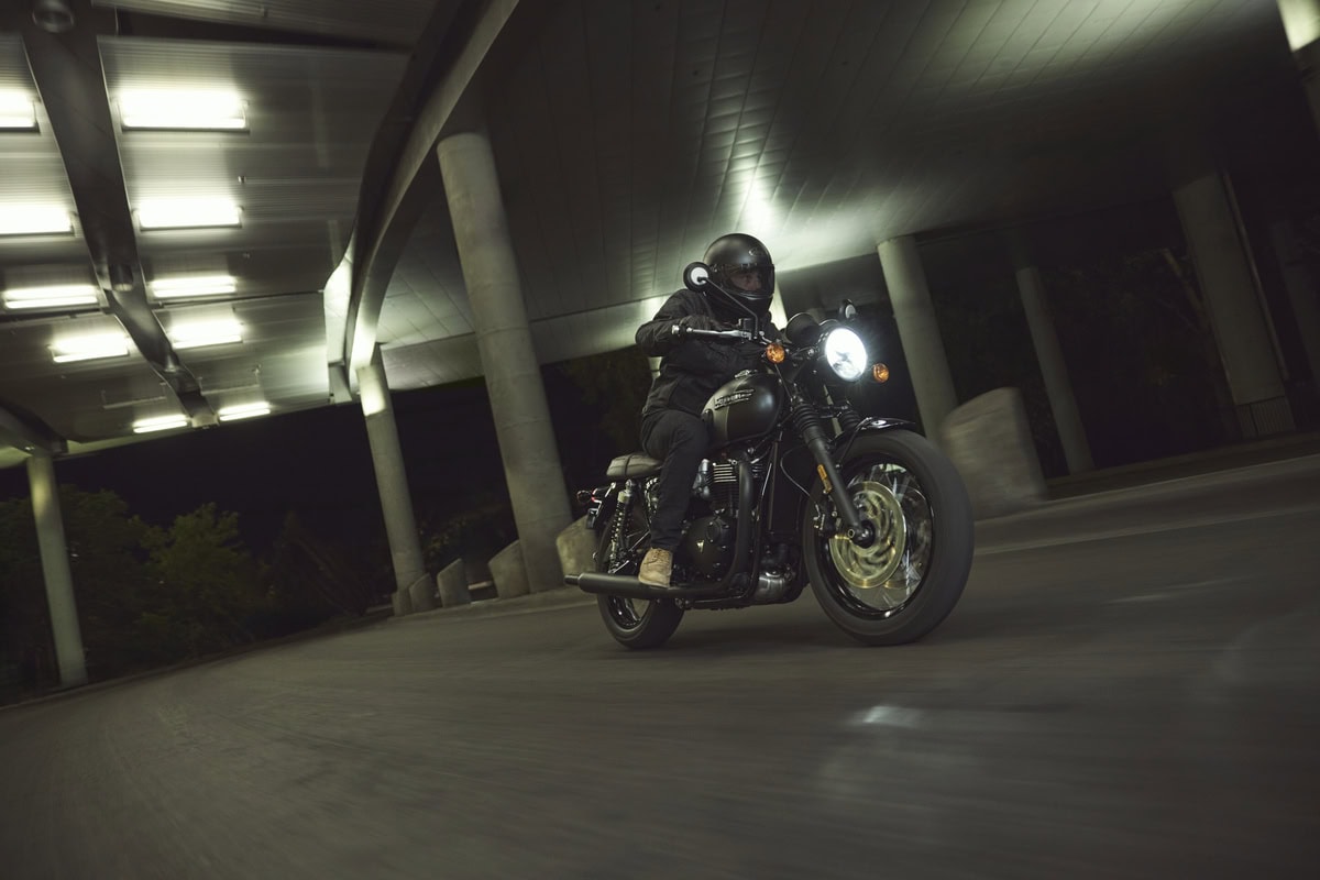 新型T120 Blackのメーカー希望小売価格は¥1,719,000～