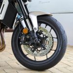 しなやかでストローク感を得やすい特性のサスペンション