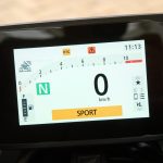 ビッグバイクらしいパワー感をより楽しめるスポーツモード