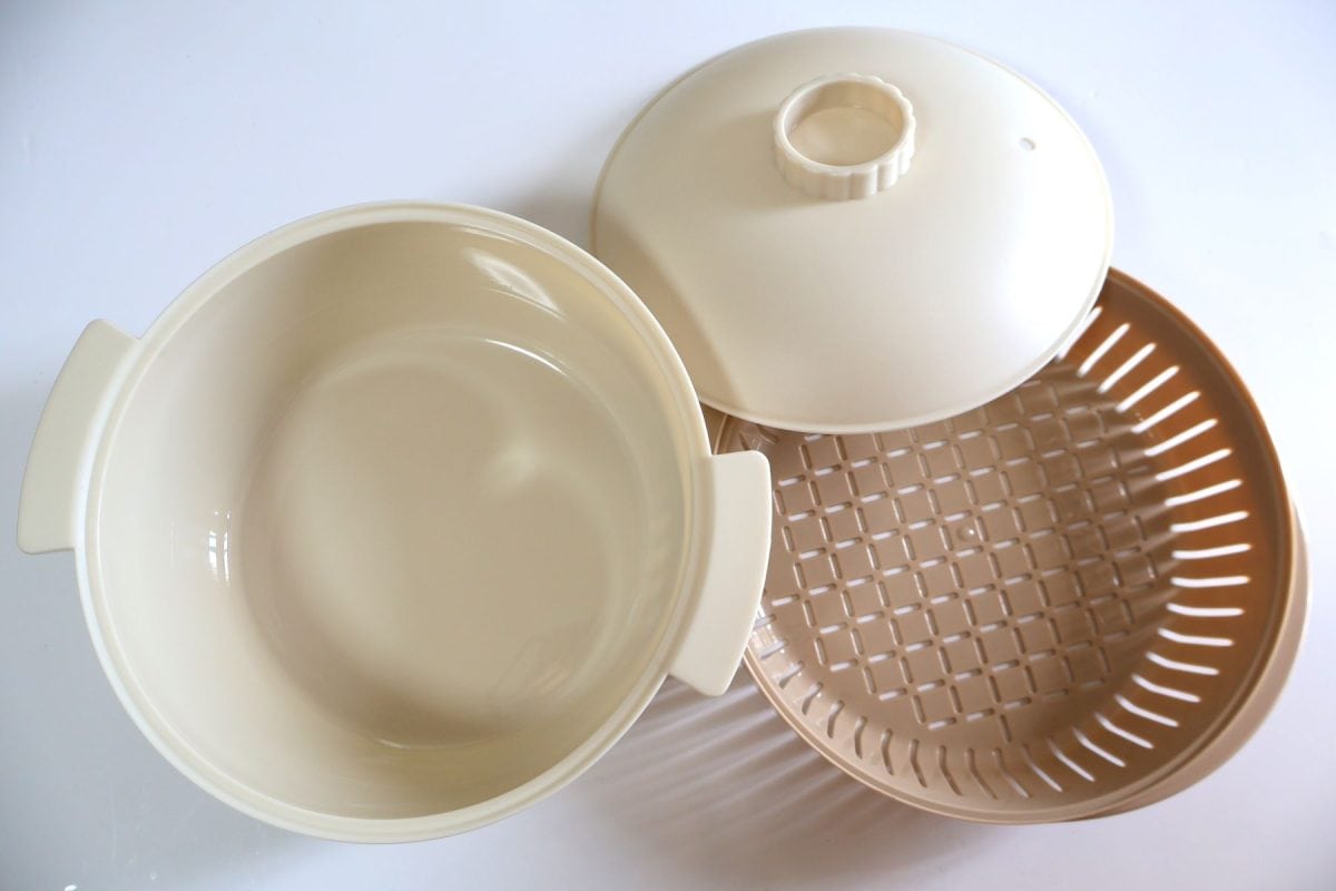 3COINS(スリーコインズ) 《レンジで簡単》ザル付きビストロヌードル