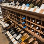 郷土を愛し、個性に富んだ作り手のワインがズラリ