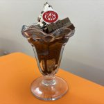 プレミアムパフェ Made with KITKAT®