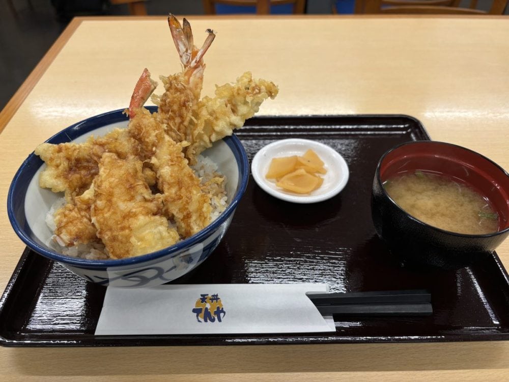 冬 ご馳走天丼（みそ汁付）