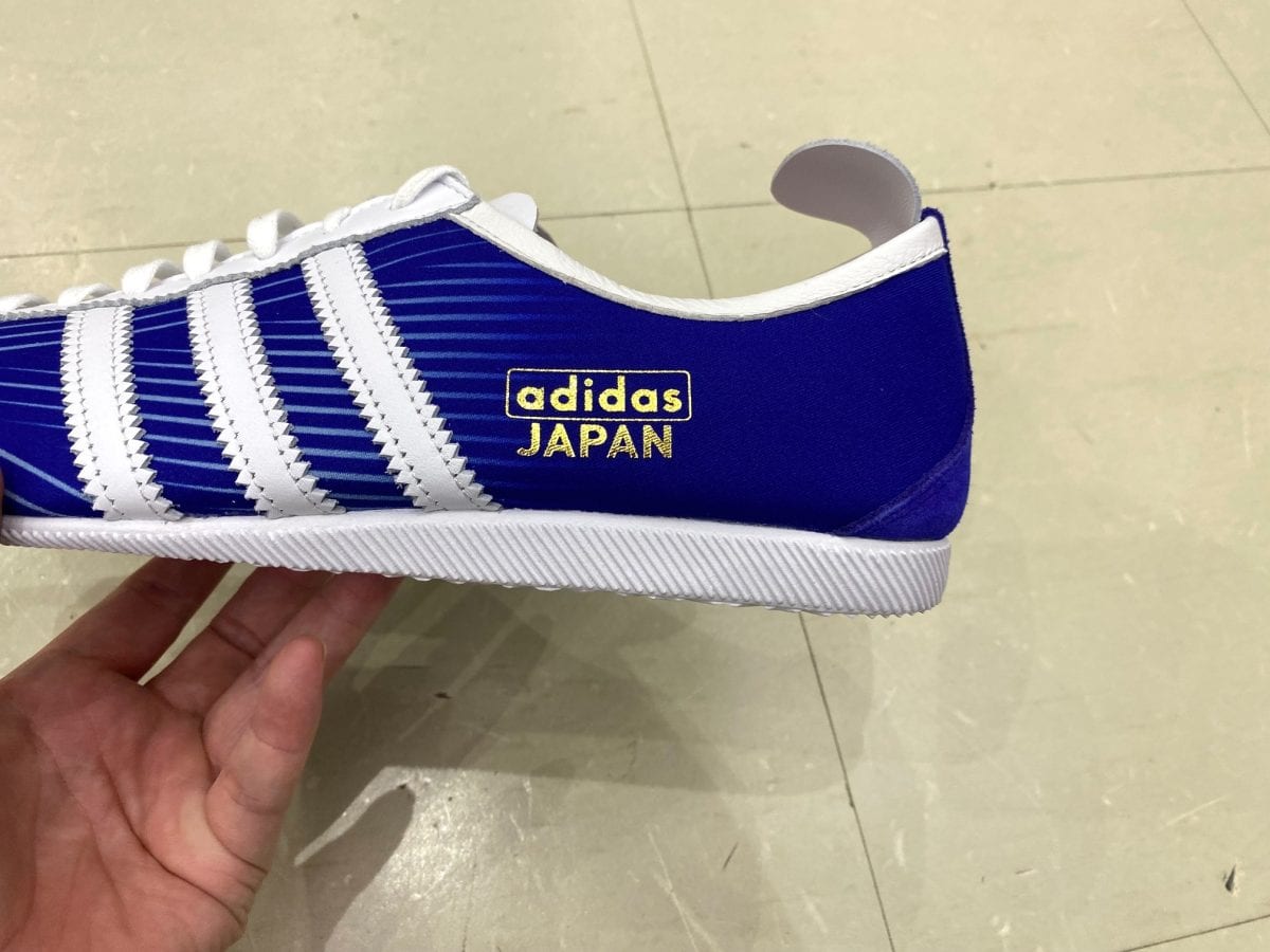 薄型が最強に色っぽい】アディダス伝説の「JAPAN」復刻！1964年の名作 