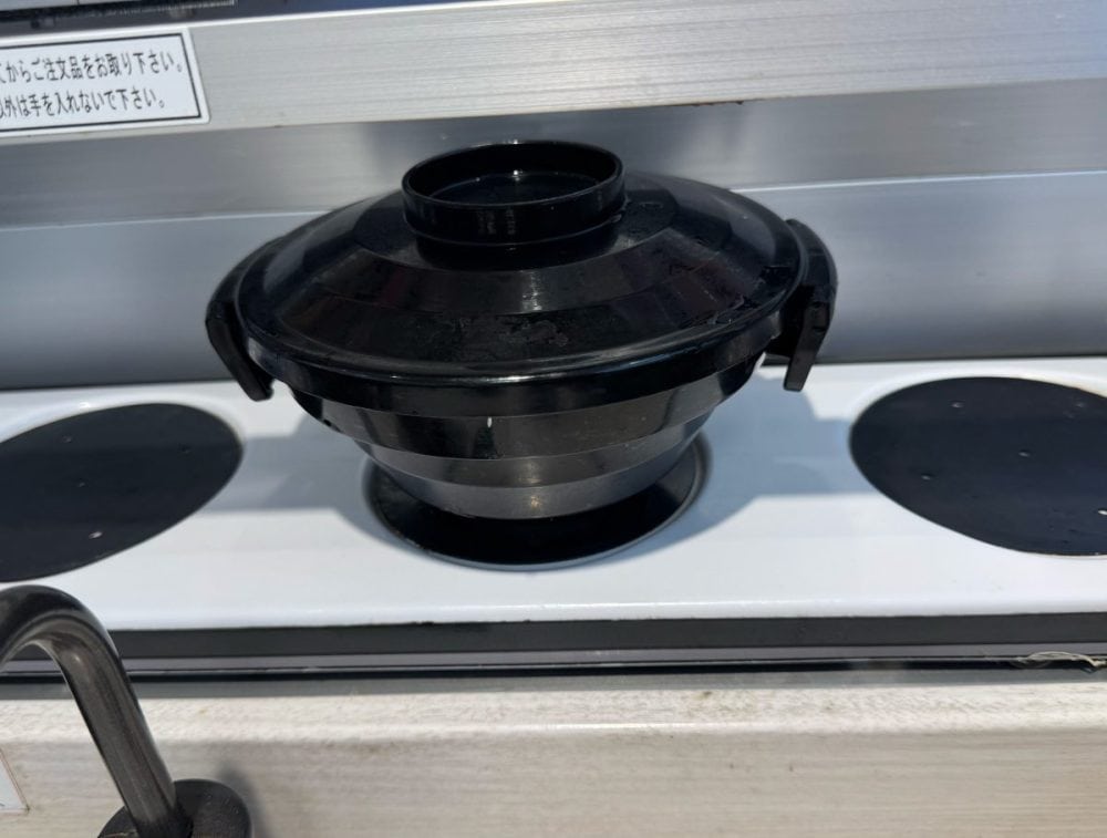 器の大きさは通常のサイドメニューと同じくらい