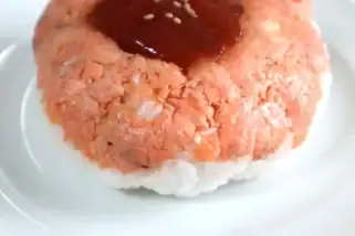 角上魚類「贅沢すぎる」450円デカおにぎり、即席麺マニア絶賛「衝撃的にウマい」激レアご当地カップ麺ほか【グルメの人気記事ランキングベスト3】（2025年9月版）