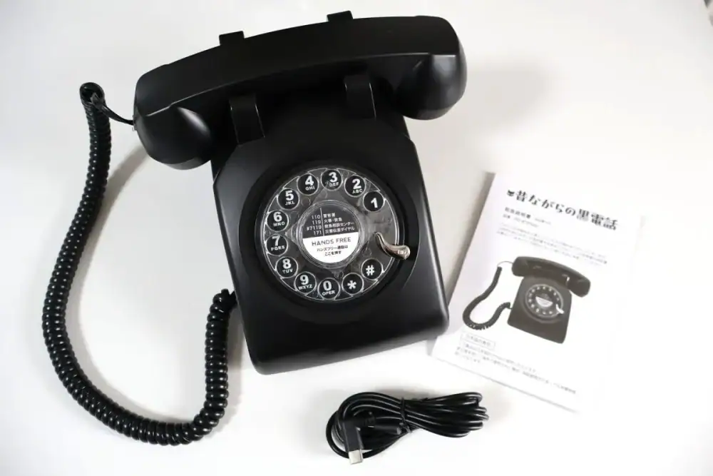 第2位 「黒電話でLINE通話⁉」エモすぎるガジェットをドンキで発見!“昔ながらの黒電話”はギャグなのか本気なのか?試してみた