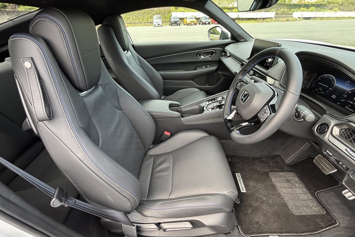 美しいフォル ムを保ちつつ実用性は確保されている