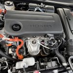 エンジン最高出力104kW、エンジン最大トルク182N・m、モーター最高出力135kW、モーター最大トルク315N・m