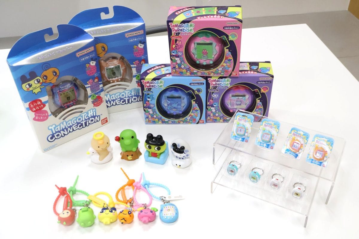 万バズ続出】「たまごっち」30周年を前に第4次ブーム到来！なぜ今