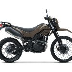 多用途型のデュアルパーパスモデルの「KLX230 DF」