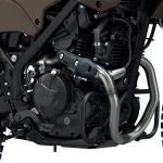 「KLX230 DF」は単気筒エンジンとコンパクトなフレームがもたらす軽快な走り