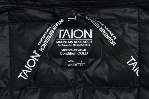 【注目必至のダウン】タイオン10周年記念コラボ！マウンテンリサーチとの共作はダウンポンチョやダウンベストなどセンスが光る全4型