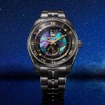 カンパノラ「25周年記念モデル 星響 メカニカル(NZ0004-57E)」¥1,320,000/⾃動巻+手巻/42㎜径/⽇常生活用防水/パワーリザーブは約42時間/限定150本