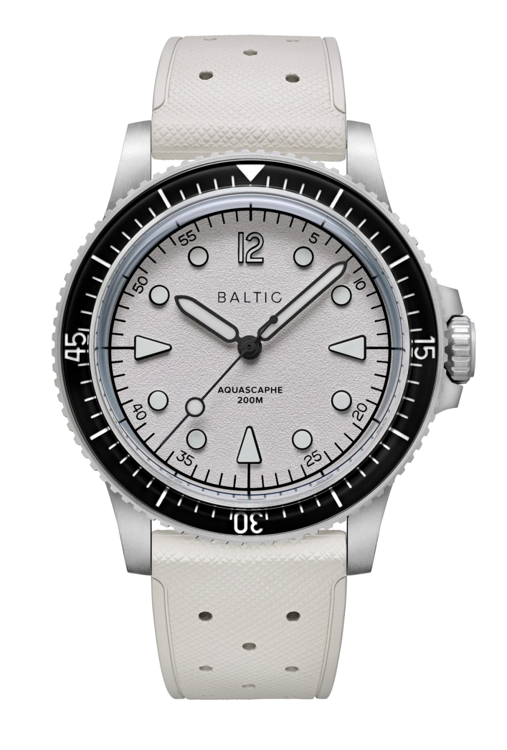 バルチック「アクアスカーフ MK2」￥132,000／自動巻／37㎜、39.5㎜／パワーリザーブは約42時間／200m防水