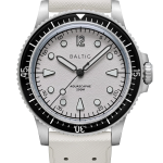 バルチック「アクアスカーフ MK2」¥132,000/自動巻/37㎜、39.5㎜/パワーリザーブは約42時間/200m防水