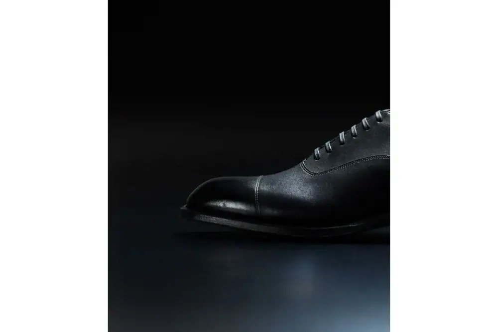 第3位　【極みの一足】リーガルの最上級ライン「ザ マスター リーガル」がオールブラックで一生モノに進化