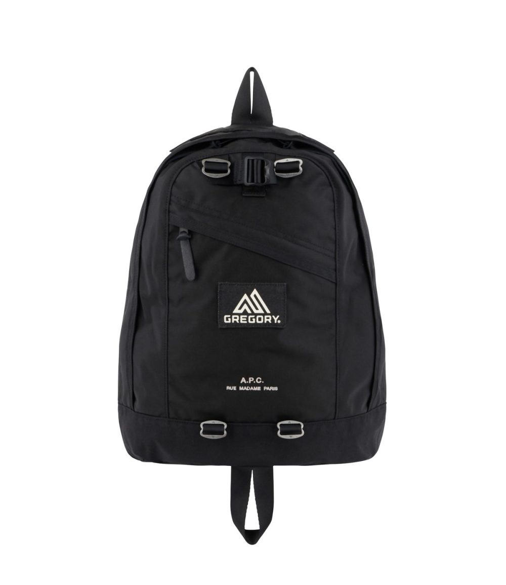 アー・ペー・セー グレゴリー「FINE DAY A.P.C. GREGORY」￥31,900／横35×縦40.5×奥行13.5㎝／18ℓ