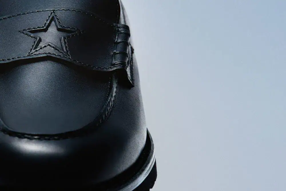 第2位　【コンバース×リーガル】極上の“一つ星ローファー”誕生！63,800円の至高コラボが圧倒的存在感