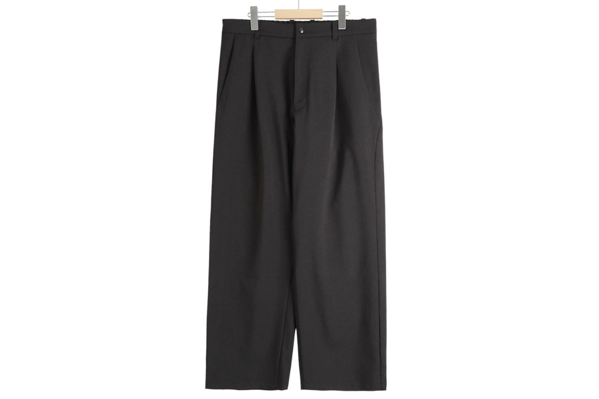 ゴールドウイン「別注 Dry Stretch Twill Tuck Pants」￥35,200