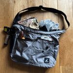 すぐに使いたいものを収納しておけるギアバッグとして