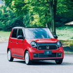 走りの良さが特徴の「RS」は、6速マニュアルトランスミッション専用グレードに