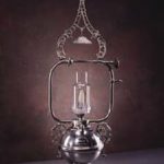 コールマンランプ1号機「アーク・ランプ」。当時では圧倒的な明るさの600キャンドルパワーを誇った